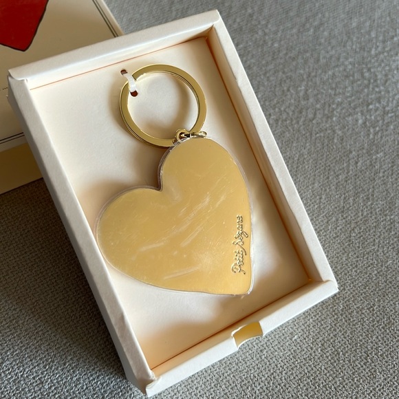 Sézane Heart Shaped Keychain - Picture 4 of 5